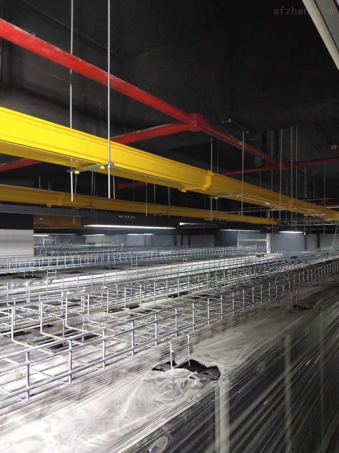 广东网格桥架厂家,直销金属网格式电缆桥架